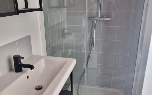 Appartement à louer    1 pièce • 12,40 m2 Triel-sur-Seine