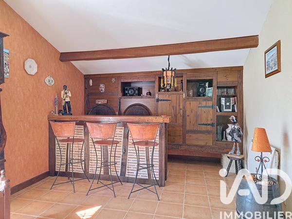 Maison à vendre 5 pièces 140 m² Le Brouilh-Monbert