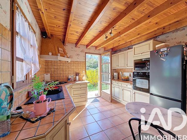 Maison à vendre 5 pièces 140 m² Le Brouilh-Monbert