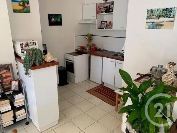 Appartement F2 à vendre  2 pièces - 47,79 m 2   DAX  - 40