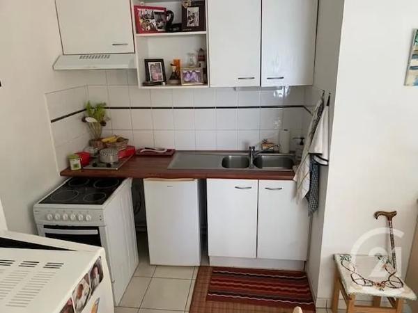 Appartement F2 à vendre  2 pièces - 47,79 m 2   DAX  - 40