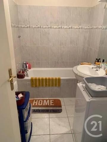Appartement F2 à vendre  2 pièces - 47,79 m 2   DAX  - 40