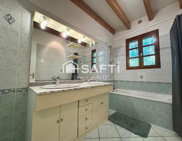 MAISON INDIVIDUELLE- SOUS-SOL TOTAL- ATELIER 230m2