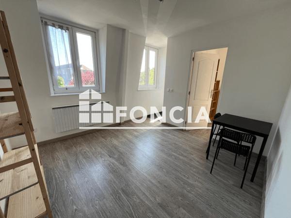 Location Studio meublé 25.5 m² - 25 RUE BLANCHEMAILLE PORTE 3 Roubaix 59100