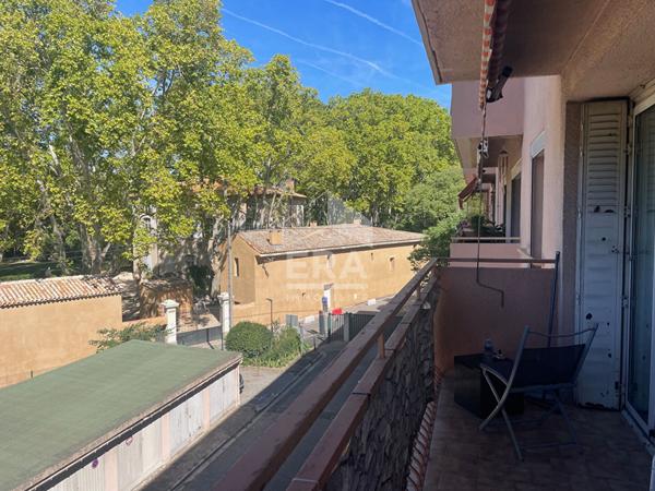 Dans  résidence sécurisée proche centre ville très bel appartement T4  de 79;5 m² + Loggia et cave