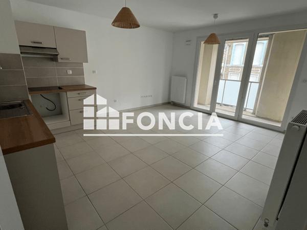 Location Appartement 2 pièces 40.95 m² - RUE FRANCOIS MITTERRAND - RUE LAMARTINE Armentieres 59280