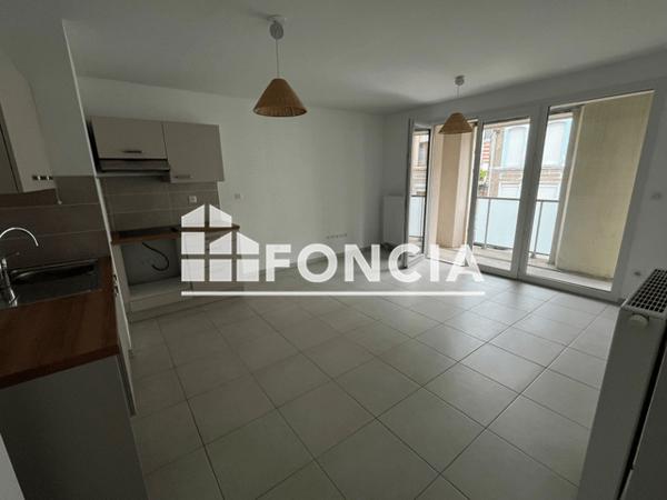 Location Appartement 2 pièces 40.95 m² - RUE FRANCOIS MITTERRAND - RUE LAMARTINE Armentieres 59280