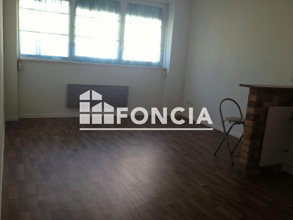 Location Studio 24 m² - 17 RUE MOLSHEIM Strasbourg 67000