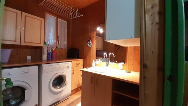 ROCHEFORT -  Maison à étage avec 3 chambres et garage  à 15 mn  à pied du centre-ville
