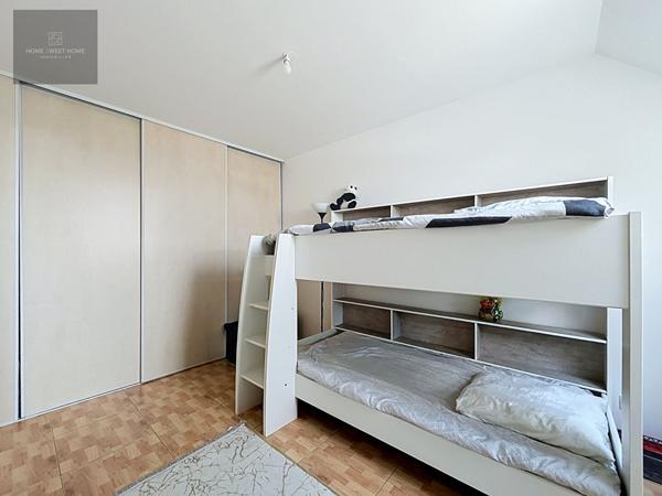 TRELAZE - ST BARTHÉLEMY Maison familiale 151 m2 vie de plain pied 4 chambres garage Trelaze