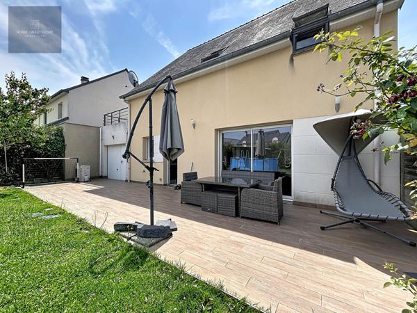 TRELAZE - ST BARTHÉLEMY Maison familiale 151 m2 vie de plain pied 4 chambres garage Trelaze