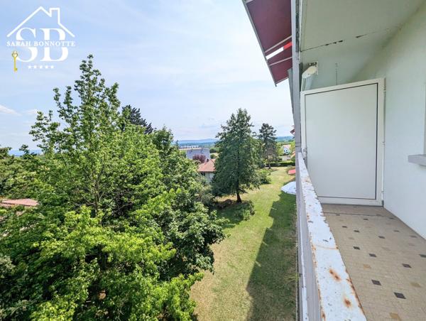 Appartement 98 m2 refait entièrement à neuf à St-Louis Bourgfelden