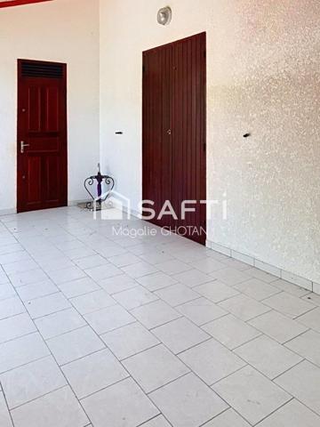 Maison de plain-pied de 95 m² et son terrain de 500 m2