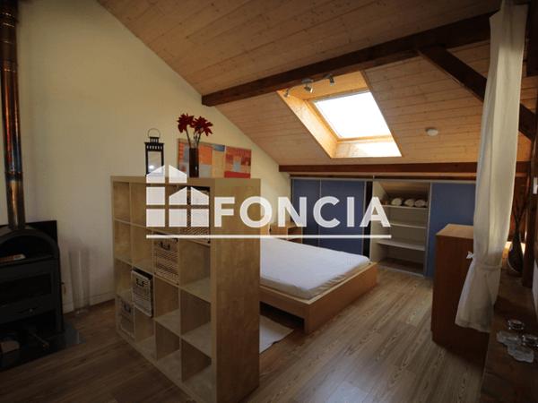 Location Studio meublé 33.3 m² - 790 RUE DE VALLIERES Amancy 74800