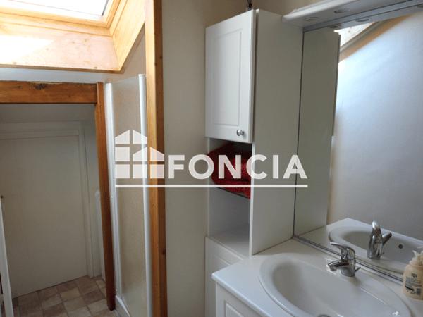 Location Studio meublé 33.3 m² - 790 RUE DE VALLIERES Amancy 74800