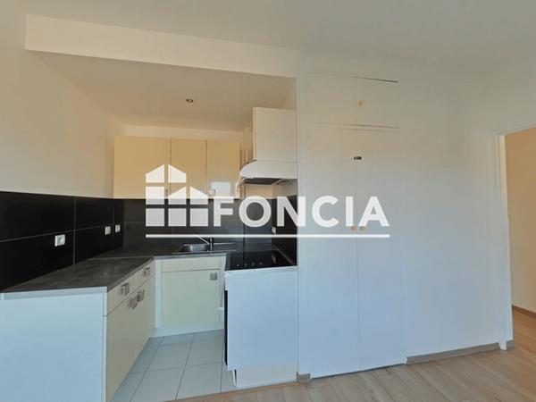 Location Appartement 2 pièces 44 m² - LIEU DIT LE PAS DU LOUP La Seyne Sur Mer 83500