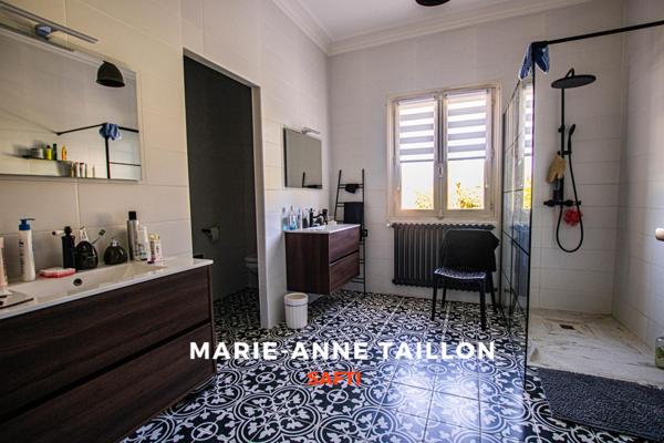 Magnifique villa au design contemporain - 5 chambres - Piscine - 5km de Blaye