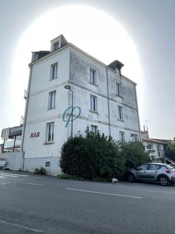 Ensemble immobilier 11 pièces 387 m²