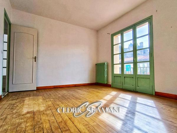 MAISON R+1 142M2, 4 CHAMBRE, DOUBLE SEJOUR, CUISINE, SDB, SALLE D EAU, 3 WC, JARDIN, GARAGE