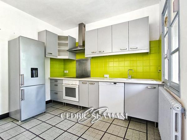 MAISON R+1 142M2, 4 CHAMBRE, DOUBLE SEJOUR, CUISINE, SDB, SALLE D EAU, 3 WC, JARDIN, GARAGE