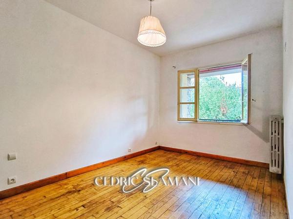 MAISON R+1 142M2, 4 CHAMBRE, DOUBLE SEJOUR, CUISINE, SDB, SALLE D EAU, 3 WC, JARDIN, GARAGE