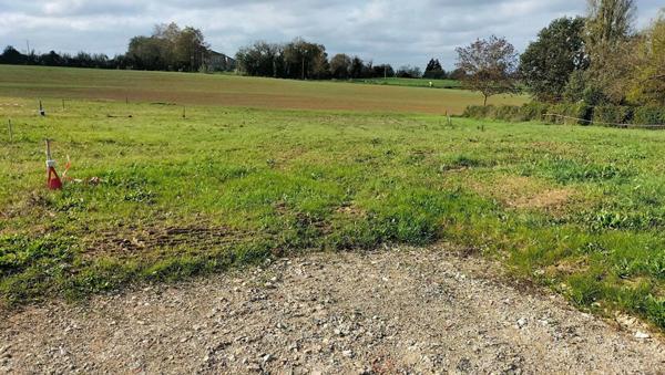 Terrain 1989m² Fleurance (32500) 843m² constructible