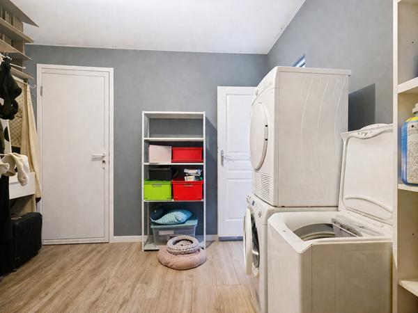 Maison Plain pied proche commerce sur 830 m² 335 000 €