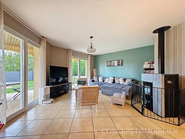 Maison Plain pied proche commerce sur 830 m² 335 000 €