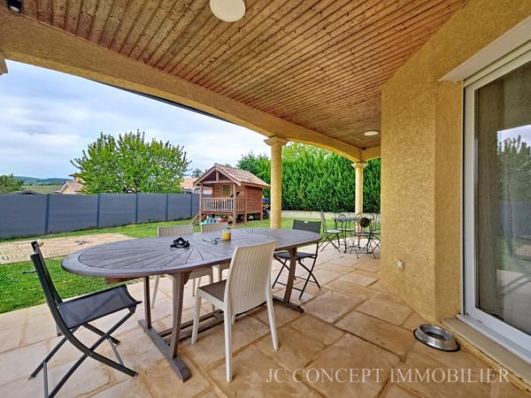 Maison Plain pied proche commerce sur 830 m² 335 000 €
