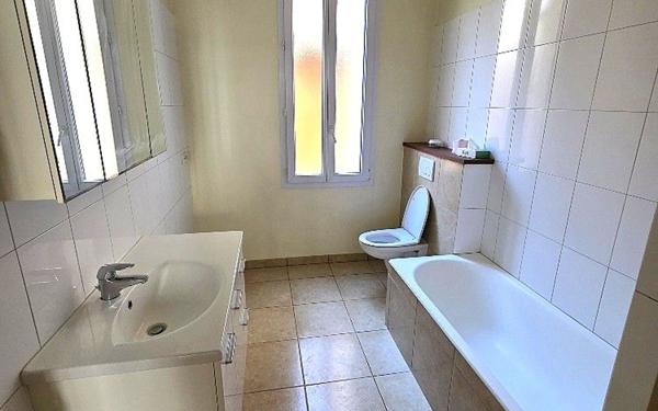 Appartement à vendre    2 pièces • 41,19 m2 Ivry-sur-Seine