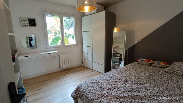 Maison à louer Pessac : 5 pièces, 109m² avec 4 chambre(s) à 2 092€ - AJP Immobilier Pessac