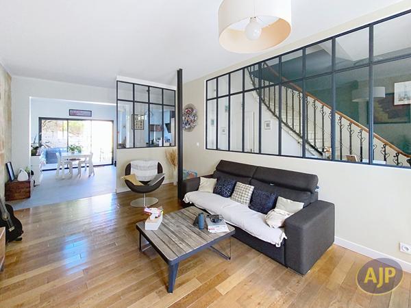 Vente maison Bordeaux : 649 000 € - AJP Immobilier Bordeaux Saint-Augustin