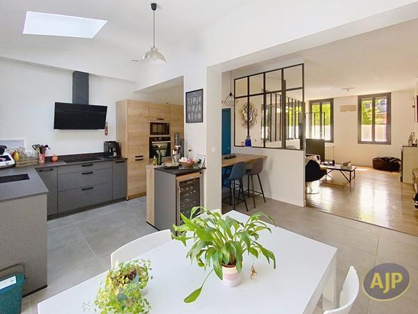 Vente maison Bordeaux : 649 000 € - AJP Immobilier Bordeaux Saint-Augustin