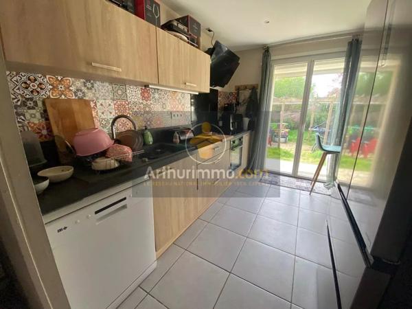 Vente                                                      Maison
                        
                     7 pièces                      120 m2                     à Tournan-en-Brie