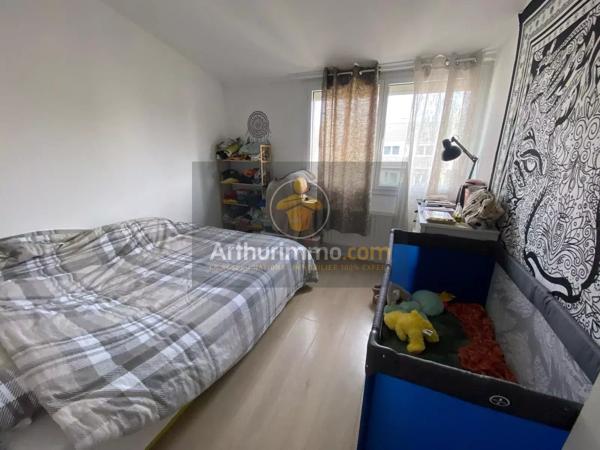 Vente                                                      Maison
                        
                     7 pièces                      120 m2                     à Tournan-en-Brie