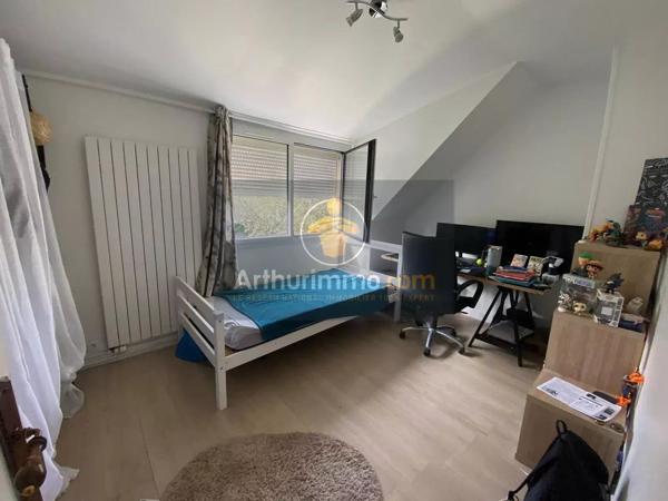 Vente                                                      Maison
                        
                     7 pièces                      120 m2                     à Tournan-en-Brie