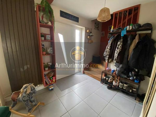Vente                                                      Maison
                        
                     7 pièces                      120 m2                     à Tournan-en-Brie