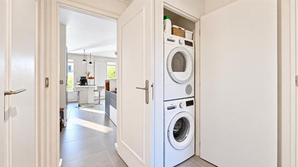 Appartement
         3 pièces
        - 65 m² Exclusivité 335 000 € *