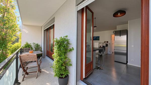 Appartement
         3 pièces
        - 65 m² Exclusivité 335 000 € *