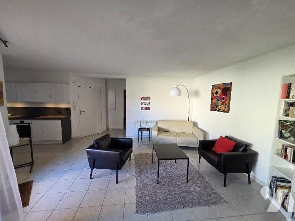 Appartement 2 pièces 62m²