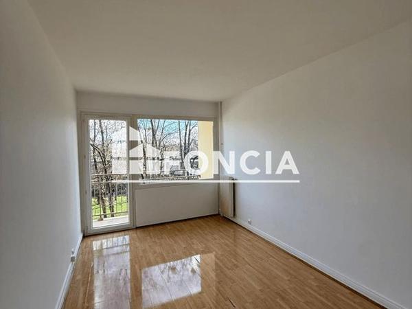 Location Appartement 3 pièces 63.71 m² - RESIDENCE LE RENDEZ VOUS DE CHASSE Saint Michel Sur Orge 91240