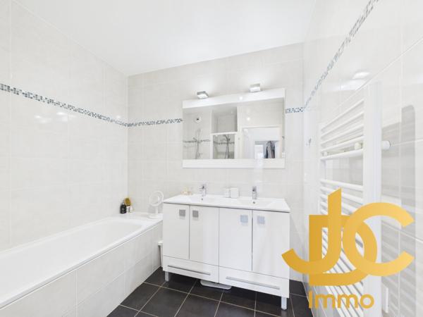 Appartement à LE CANNET (06110)