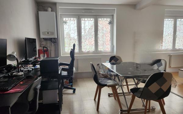 Appartement à louer    3 pièces •  Aulnoye-Aymeries