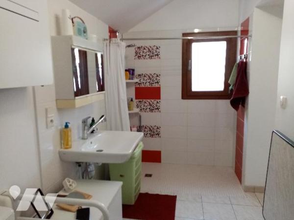 PETITE MAISON AU CALME