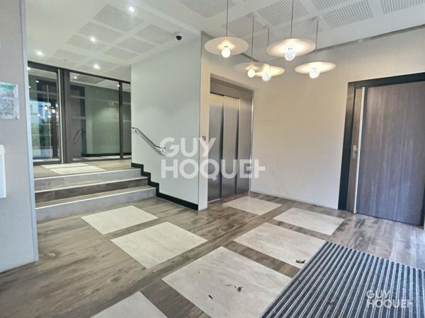 À VENDRE 4 PIÈCES + 2 BALCONS + PARKING SOUS-SOL
