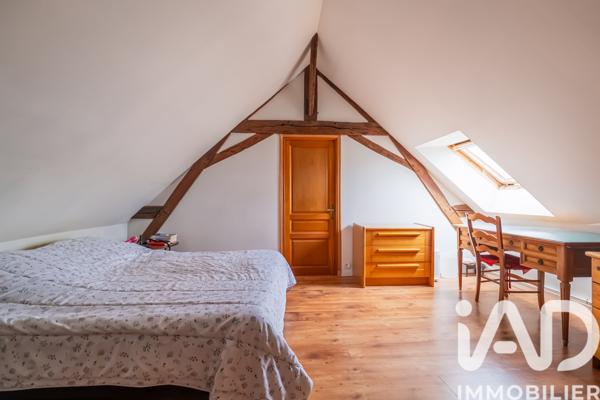 Maison à vendre 5 pièces 140 m² Souligné-sous-Ballon