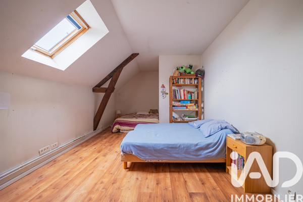 Maison à vendre 5 pièces 140 m² Souligné-sous-Ballon