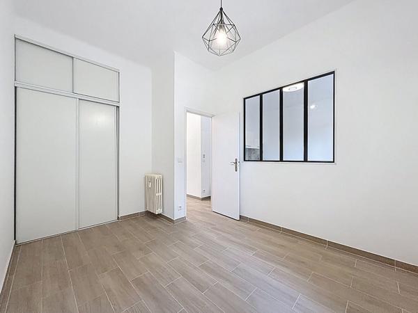 À louer  2 pièces lumineux de 34,35 m² avec terrasse - Saint-Philippe