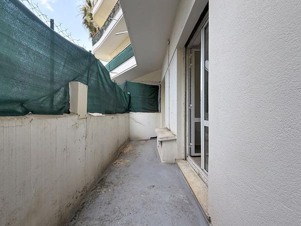 À louer  2 pièces lumineux de 34,35 m² avec terrasse - Saint-Philippe