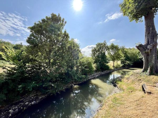 Maison à vendre |  La Grève-sur-Mignon |  6 pièces | 152 m²